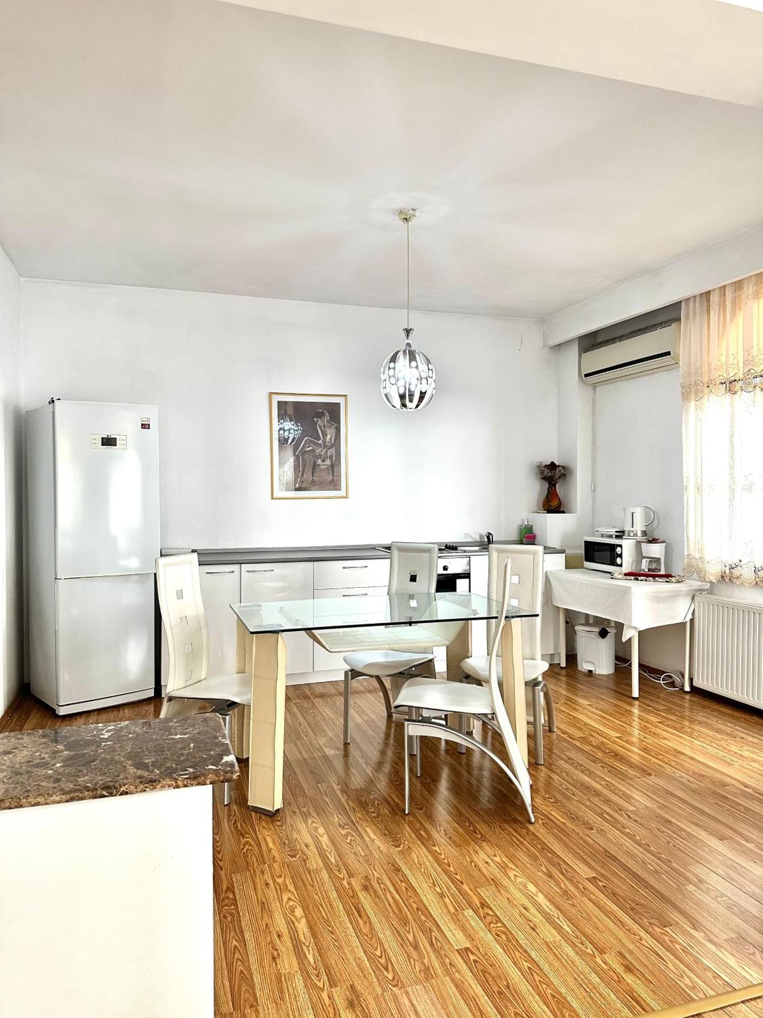 Budapest Residence Bucharest Exterior photo