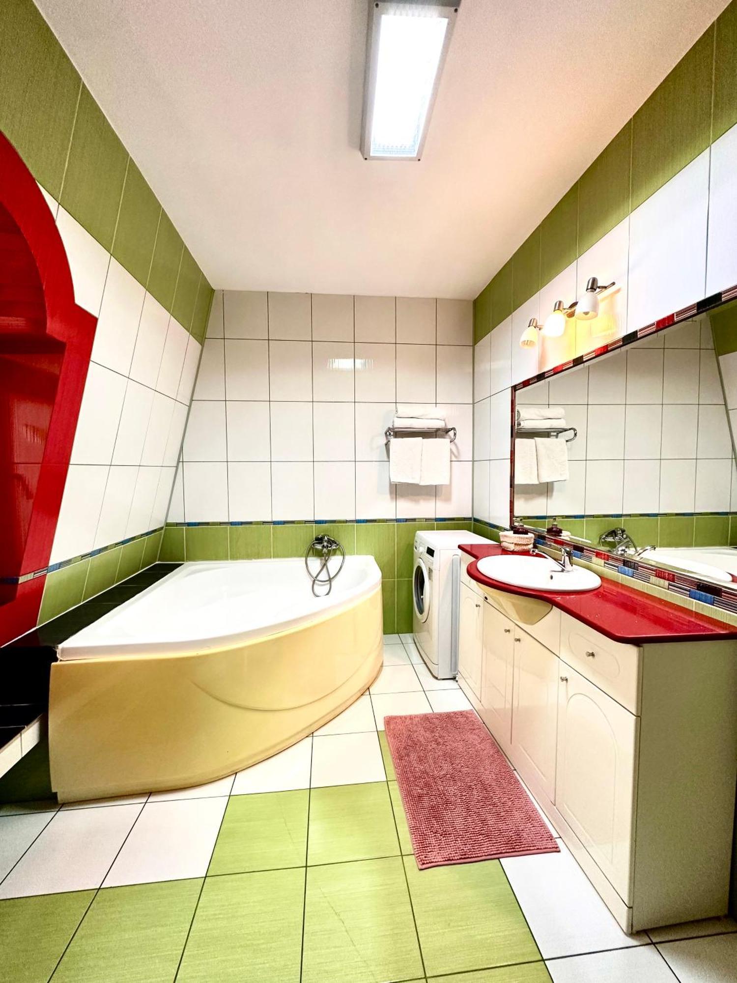 Budapest Residence Bucharest Exterior photo