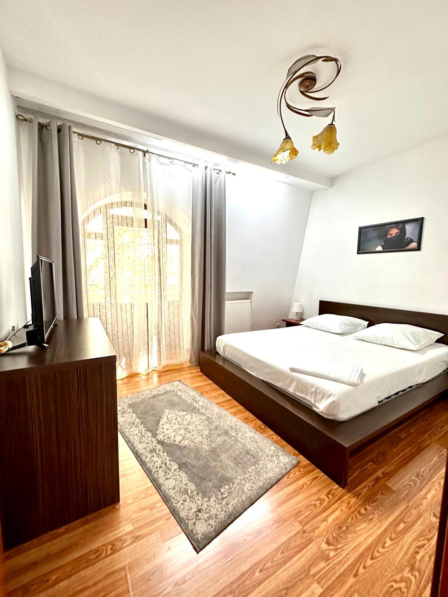 Budapest Residence Bucharest Exterior photo