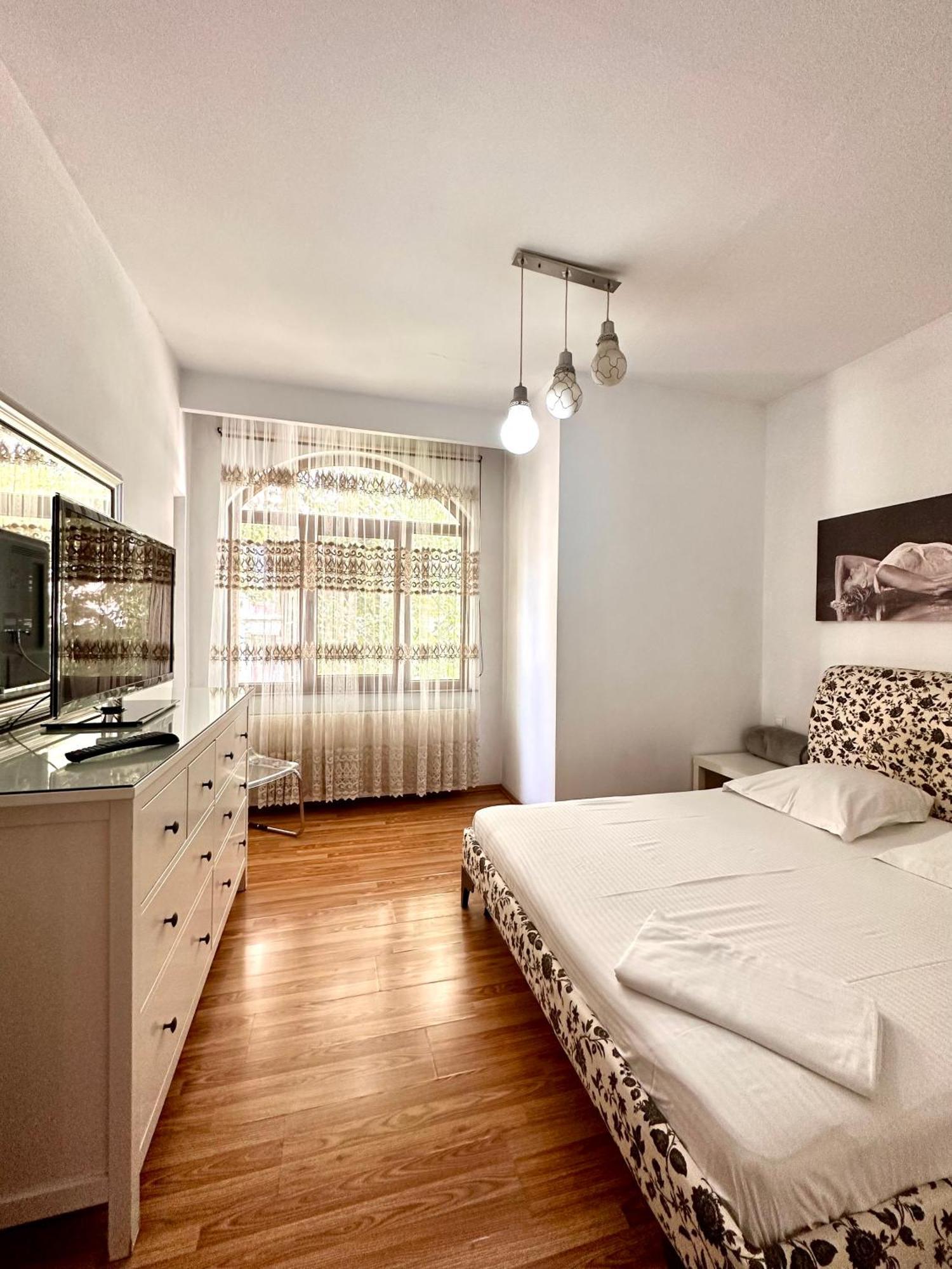 Budapest Residence Bucharest Exterior photo